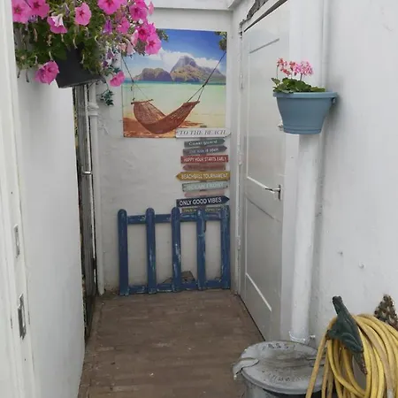 Little House - Free Parking Дом отдыха