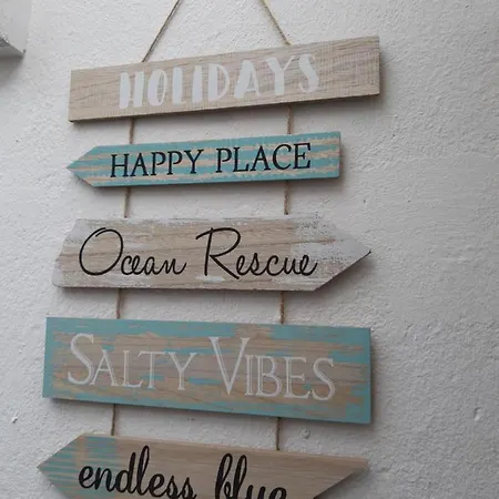 Vakantiehuis Little House *